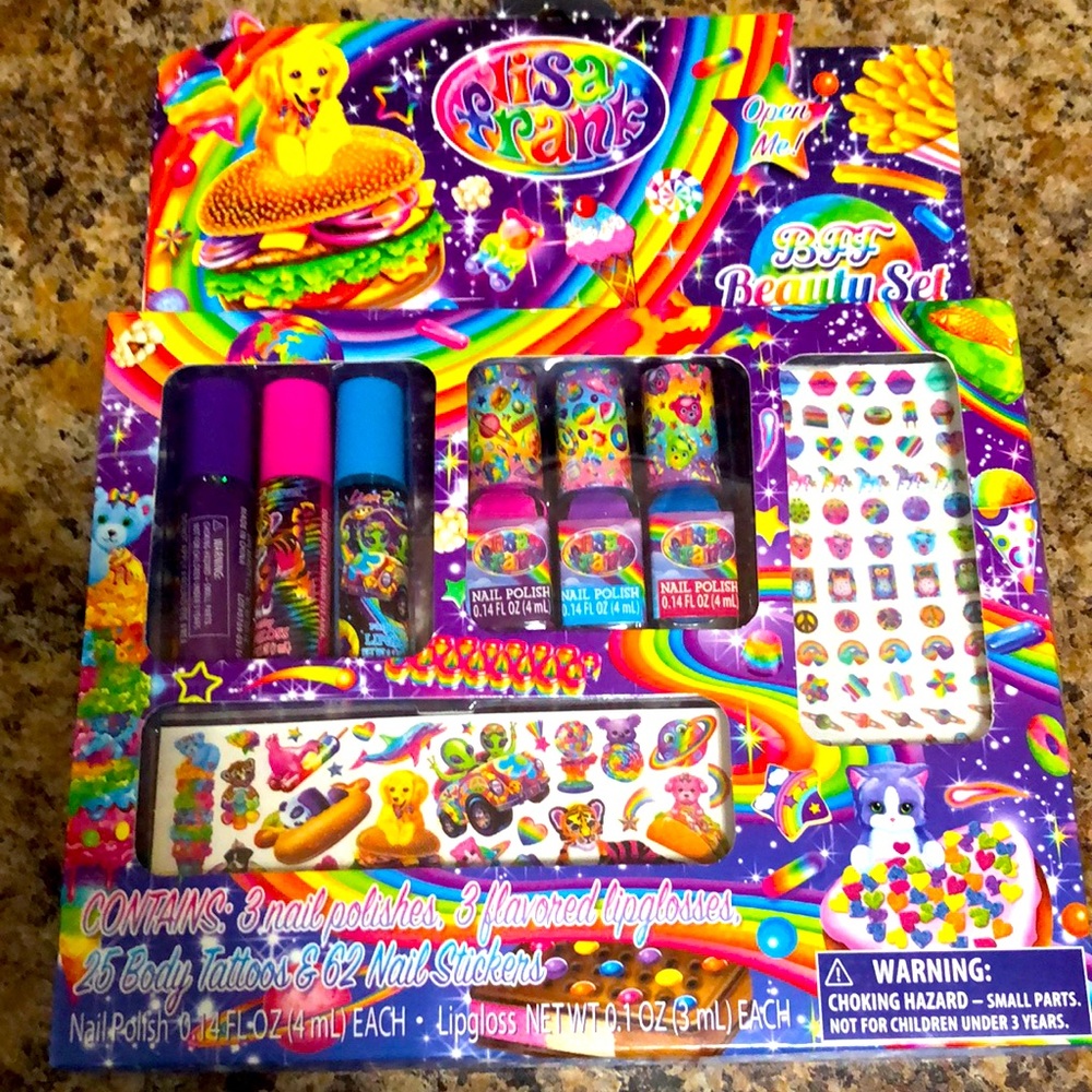 RARE! Collectable ! Lisa Frank BFF Beauty Set !